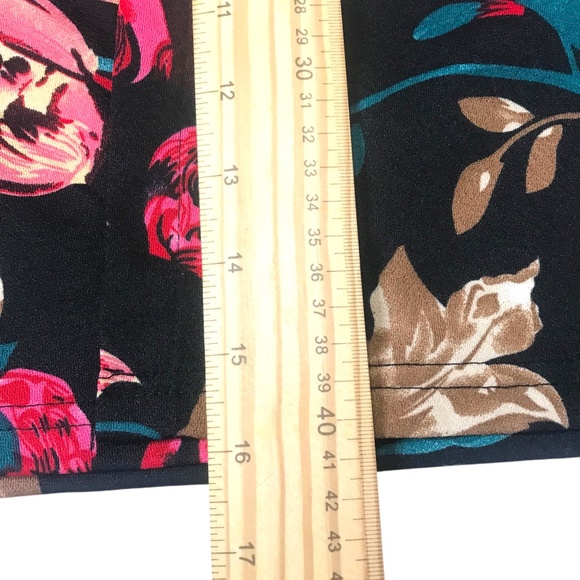 Shein Floral Open-Front Cropped Cardigan – Black Multicolor - Picture 5 of 14